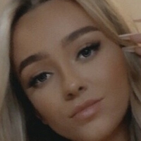 Abbie Boulter Desnuda