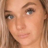 Abbie Coombes Desnuda