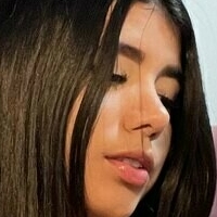 Abrilgirl Desnuda