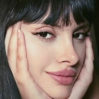 Aida Victoria Desnuda