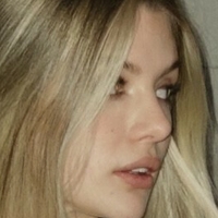 Ale Zambelli Desnuda