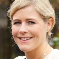 Ali Astall Desnuda