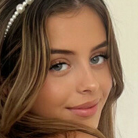 Alicia Hartwell Desnuda