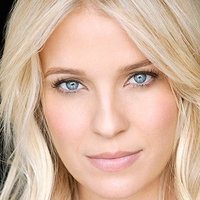 Alicia Leigh Willis Desnuda