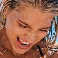 Alli Jo Desnuda
