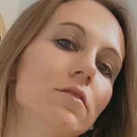 Alphakilo27 Desnuda