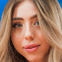Alyrex Desnuda