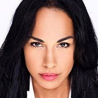 Amanda Brugel Desnuda