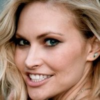 Amanda Loncar Desnuda