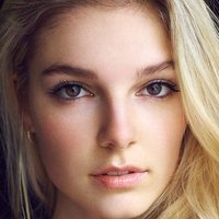Amélie Tremblay Desnuda