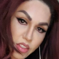 America LaRue Desnuda