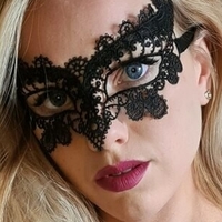 Amy Rabbit Desnuda