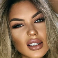 Andreea Diaconud Desnuda