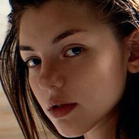 Ange Kayumova Desnuda
