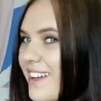 Anja Amelia Desnuda