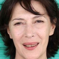 Anne Alvaro Desnuda