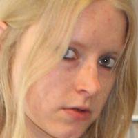 Anni Trinity Desnuda