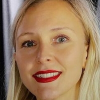 Anu Puumalainen Desnuda
