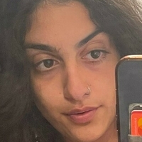 Aria Khan Desnuda
