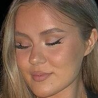 Asgeirsdottir Desnuda