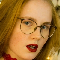 Atdelia_ Desnuda