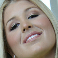 Athena Pleasures Desnuda