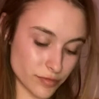 Ava Yin Desnuda