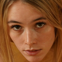 Avva Ballerina Desnuda