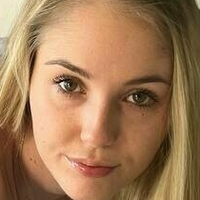 Babymox Desnuda