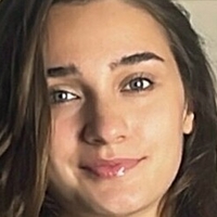 bayraktarivna Desnuda