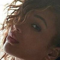 Belladavis Desnuda