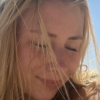 blondetropicalgirl Desnuda