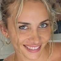 Bondi Brataka Desnuda