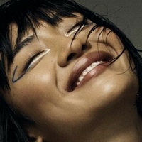 Brianne Tju Desnuda