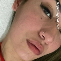 bustylatina123 Desnuda