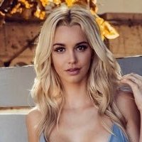 Caitlin Arnett Desnuda