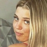 Caitlin Lang Desnuda