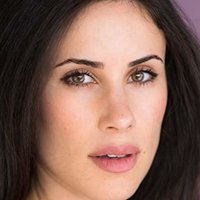 Camille Balsamo Desnuda