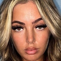 Cdaxxxxx Desnuda