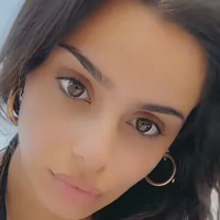 Celina Sharma Desnuda