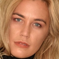 Charlotte Taundry Desnuda
