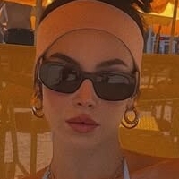 chesca Desnuda