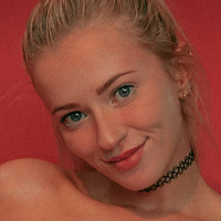Chloe Cream Desnuda
