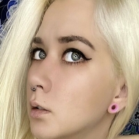 ciieraa Desnuda