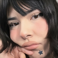 Cvnela Desnuda