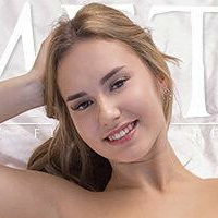Dana Delight Desnuda