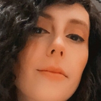 Dee Dee Desnuda