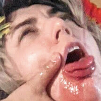 drippingsaint Desnuda