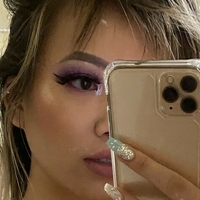 Edmthotiana Desnuda
