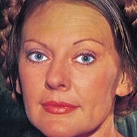 Elizabeth Hartmann Desnuda